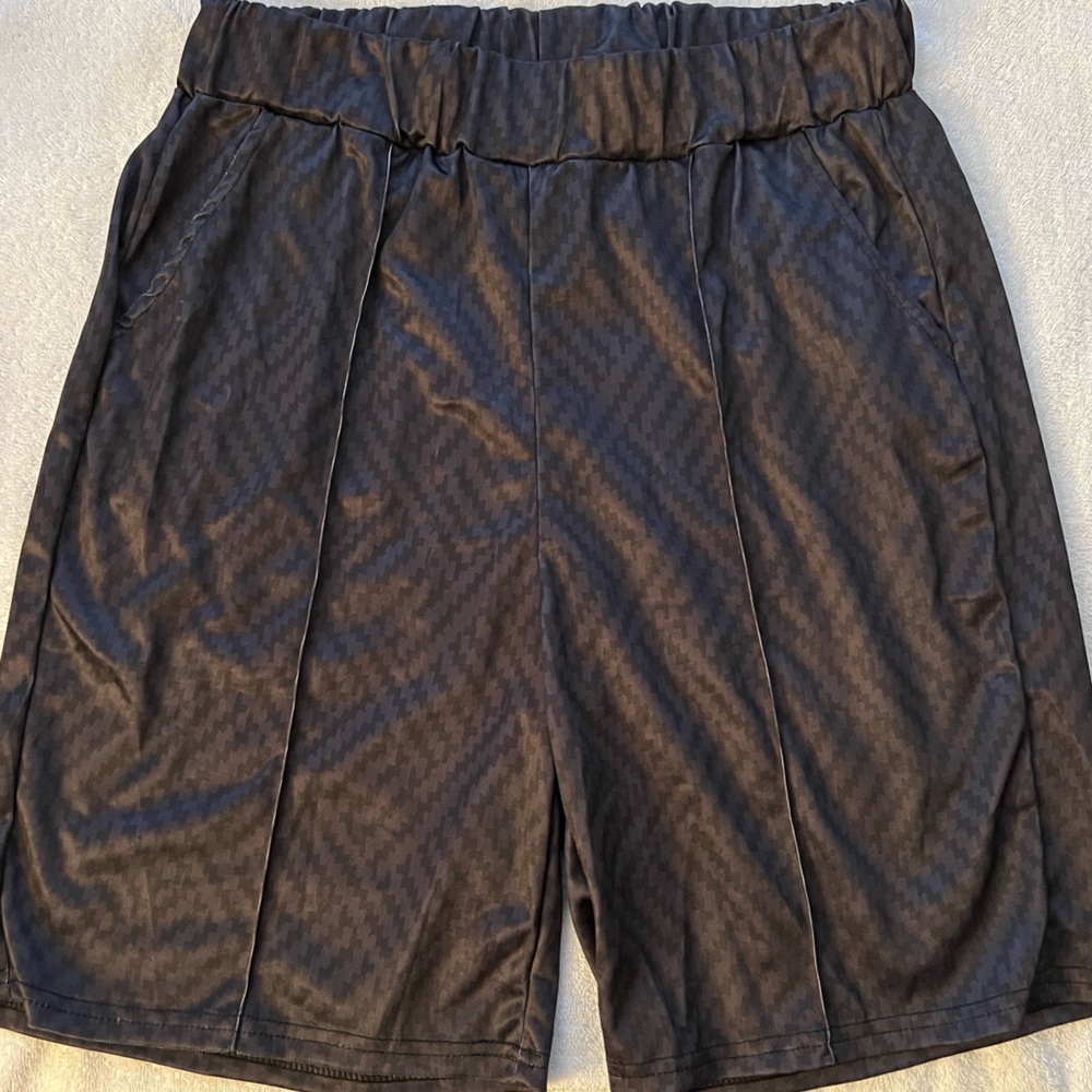 Lightweight lounge shorts